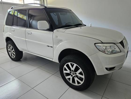 MITSUBISHI PAJERO TR4 2.0 4X4 16V 140CV FLEX 4P AUTOMÁTICO